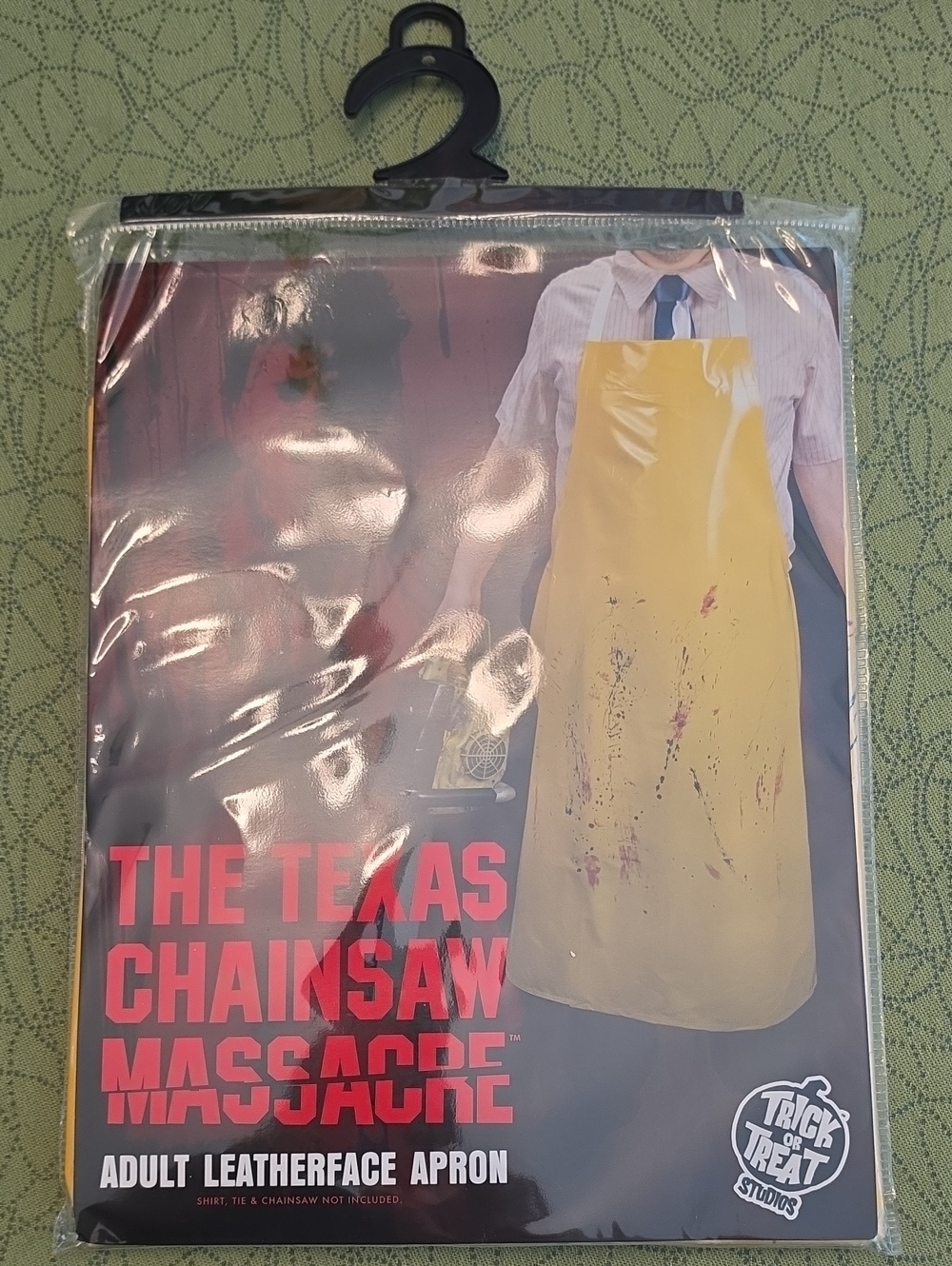 Adult Texas Chainsaw Yellow Apron Halloween Costume Accessory